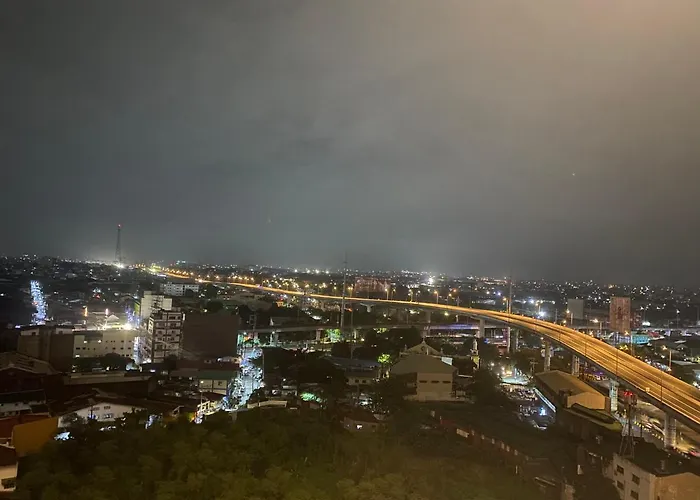 17eleven Staycation * Manila