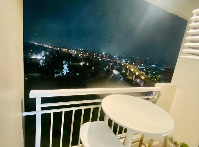 17eleven Staycation Manila
